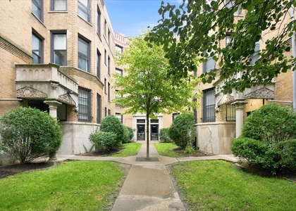 6214 S Dorchester Avenue - Photo 1