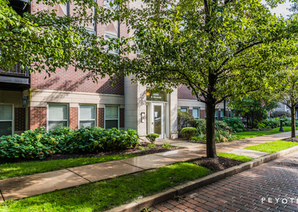 1225 N Orleans Street - Photo 1