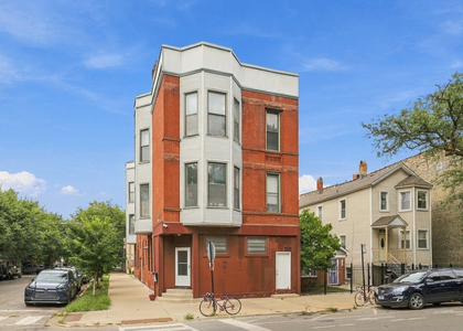 1480 W Erie Street - Photo 1