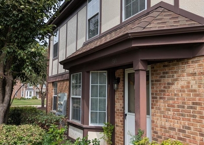 199 Lawn Court - Photo 1