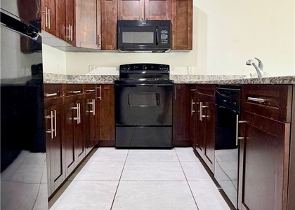 4651 27th Street Sw - Photo 1