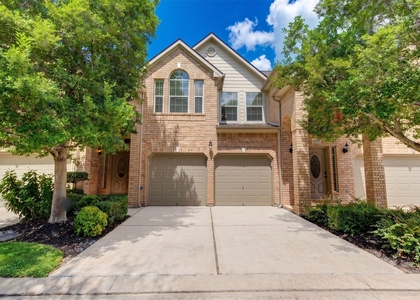 7522 S Linpar Court - Photo 1