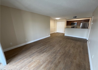5321 Summerlin Road - Photo 1