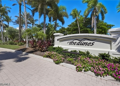 275 Indies Way - Photo 1