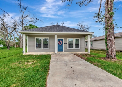2030 Rosalee Street - Photo 1