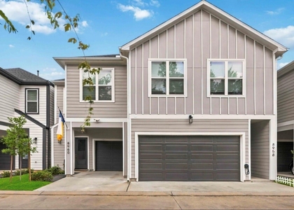 8960 Zurcher Ln - Photo 1