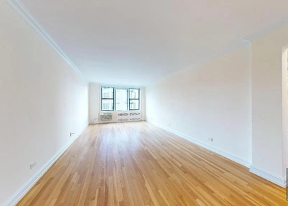 West 13th Street - Photo 1