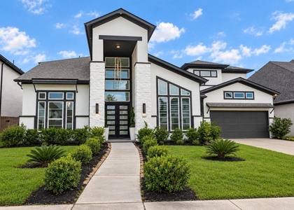 10014 Oakwood Trail - Photo 1
