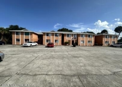 901 Hickory Street - Photo 1