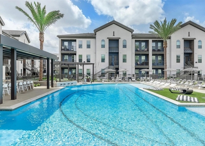 698 Basilica Bay - Photo 1