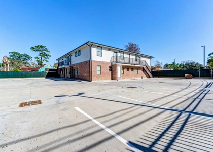 2906 Berry Road - Photo 1