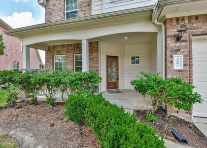 4402 Greenwood Trace Lane - Photo 1