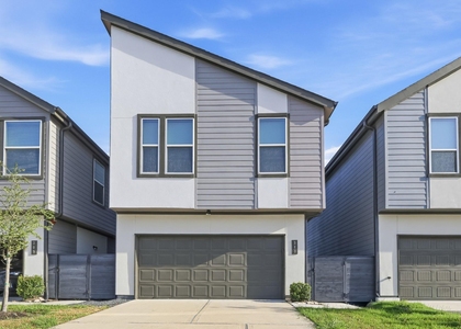 313 N Centro Circle - Photo 1