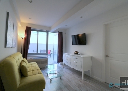 West 48th Street - Photo 1