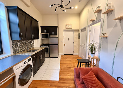643 St Marks Place - Photo 1