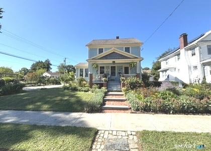 519 Montauk Avenue - Photo 1