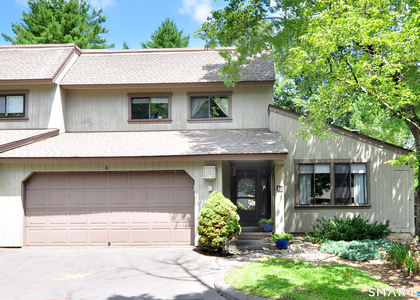 16 Applewood Lane - Photo 1