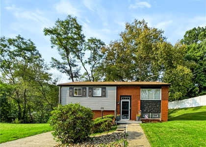 601 Victory Rd - Photo 1
