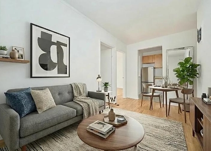 312 East 30th Street - Photo 1