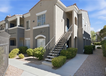 10245 S Maryland Parkway - Photo 1