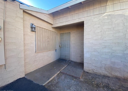 5215 Gray Lane - Photo 1
