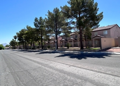 2501 Sierra Luna Avenue - Photo 1