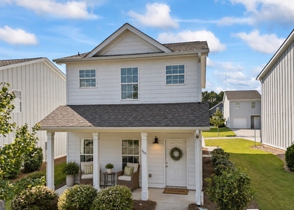 365 Lorien Way - Photo 1