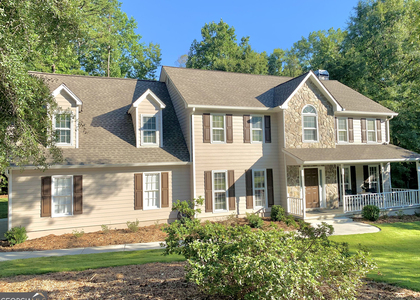 345 Legacy Lane - Photo 1
