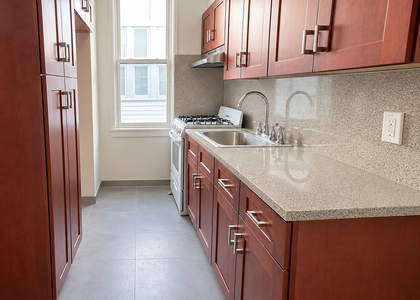 69-03 Luther rd - Photo 1