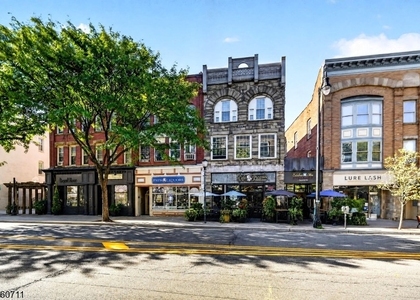 81 W Main St - Photo 1