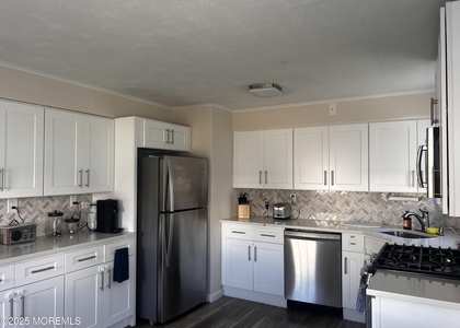 314 Park Terrace - Photo 1