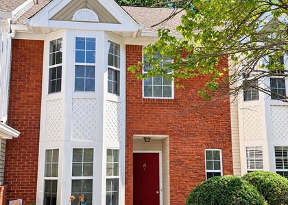 11 Lexington Court - Photo 1