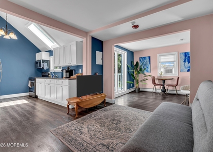 1102 Heck Street - Photo 1