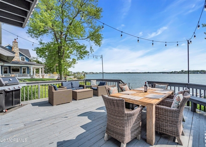 105 Riverview Avenue - Photo 1