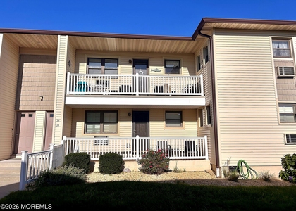 34 Wharfside Drive - Photo 1