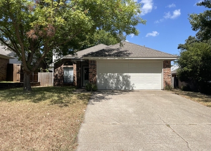 5737 Sterling Green Trail - Photo 1