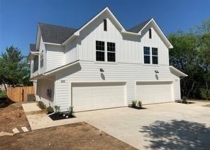 810 Dover - Photo 1