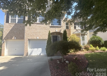 2413 Merryvale Way - Photo 1