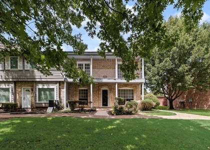 624 Trailwood Court - Photo 1
