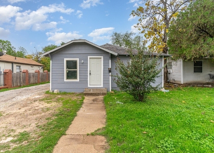 1322 Galloway Avenue - Photo 1
