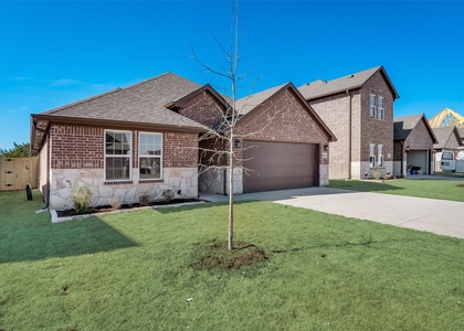 8102 Grant Lane - Photo 1