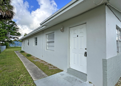 1107 N 21st Street - Photo 1