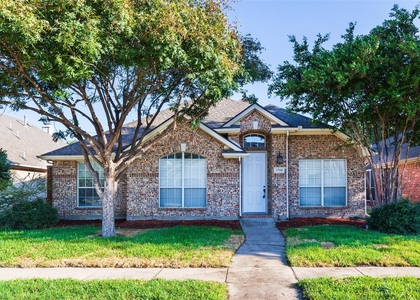 5708 Bedford Lane - Photo 1