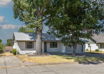 508 Rogers Way - Photo 1
