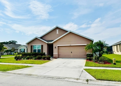 2251 Sw Garfield Drive Sw - Photo 1