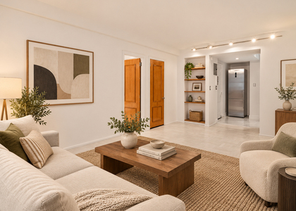 150 West 58th Street, Unit 4a - Photo 1
