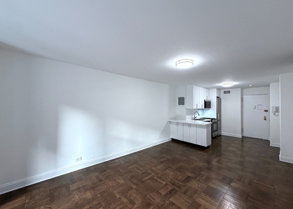 East 35th Street - Photo 1