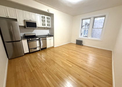 West  13th Street & Six avenue - Photo 1