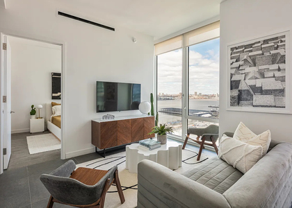 606 West 30th Street - Photo 1