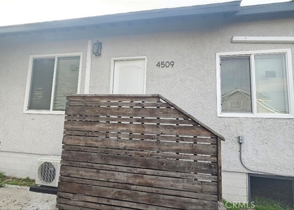 4509 S Kansas Ave - Photo 1